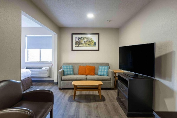 Extended Stay America Suites - Columbia - Greystone image 17