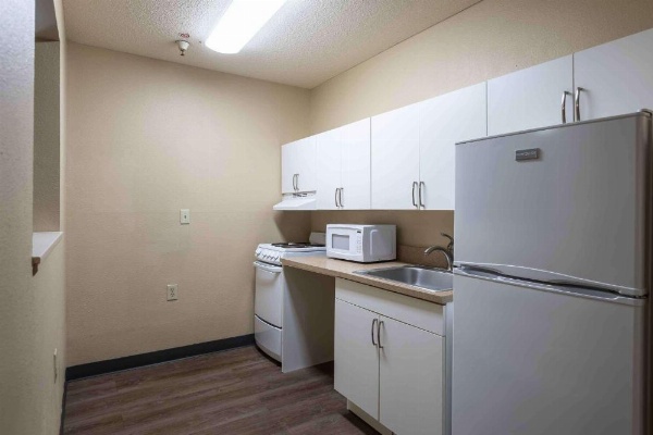 Extended Stay America Suites - Columbia - Greystone image 22